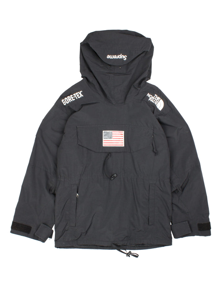 Supreme x The North Face Trans Antarctica expedition pullover jackets, features decorative patches featuring the US flag