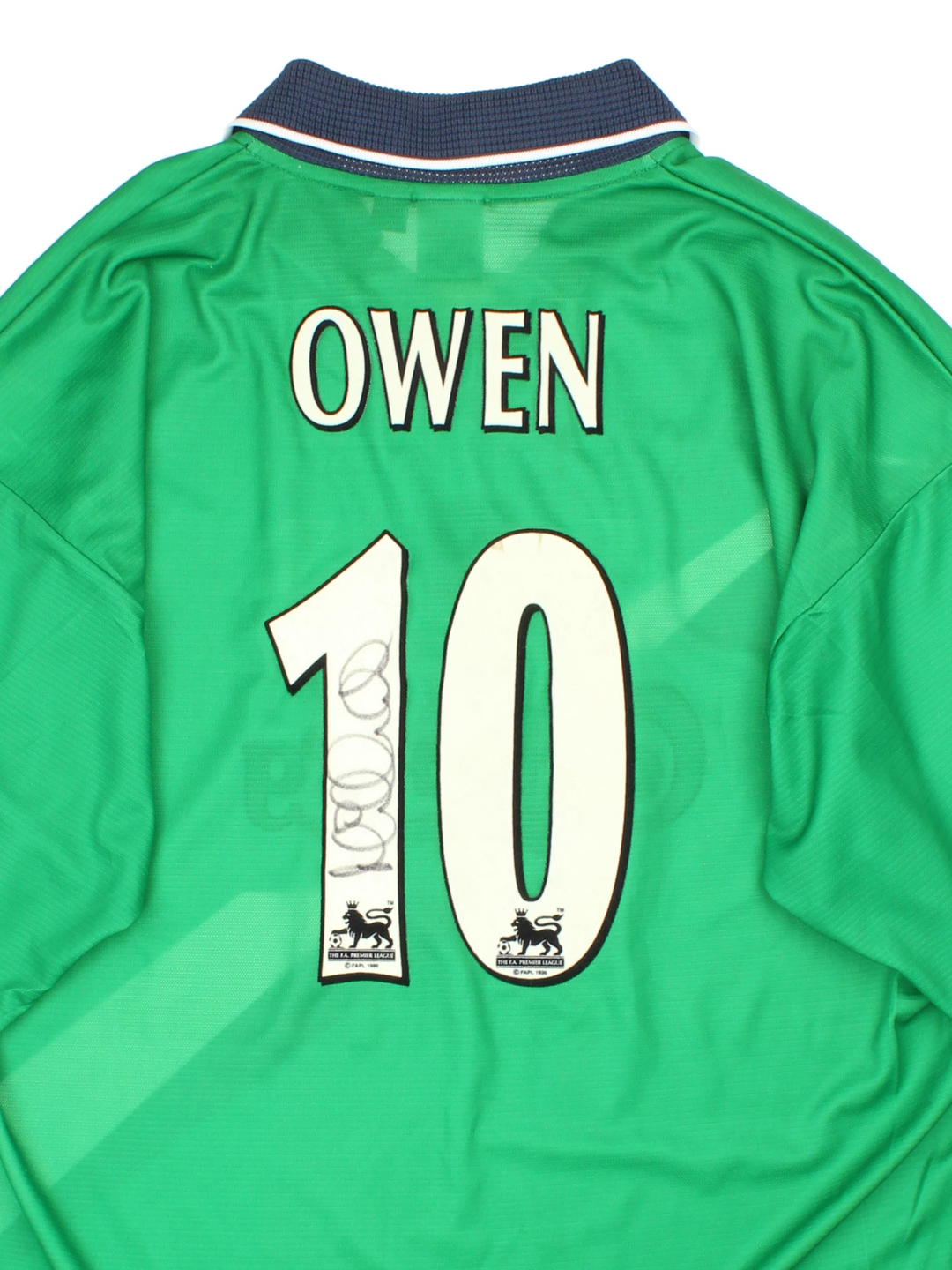 1999/00 Liverpool Away Shirt number 10. Shirt is signed by Micheal Owen on the front and back.