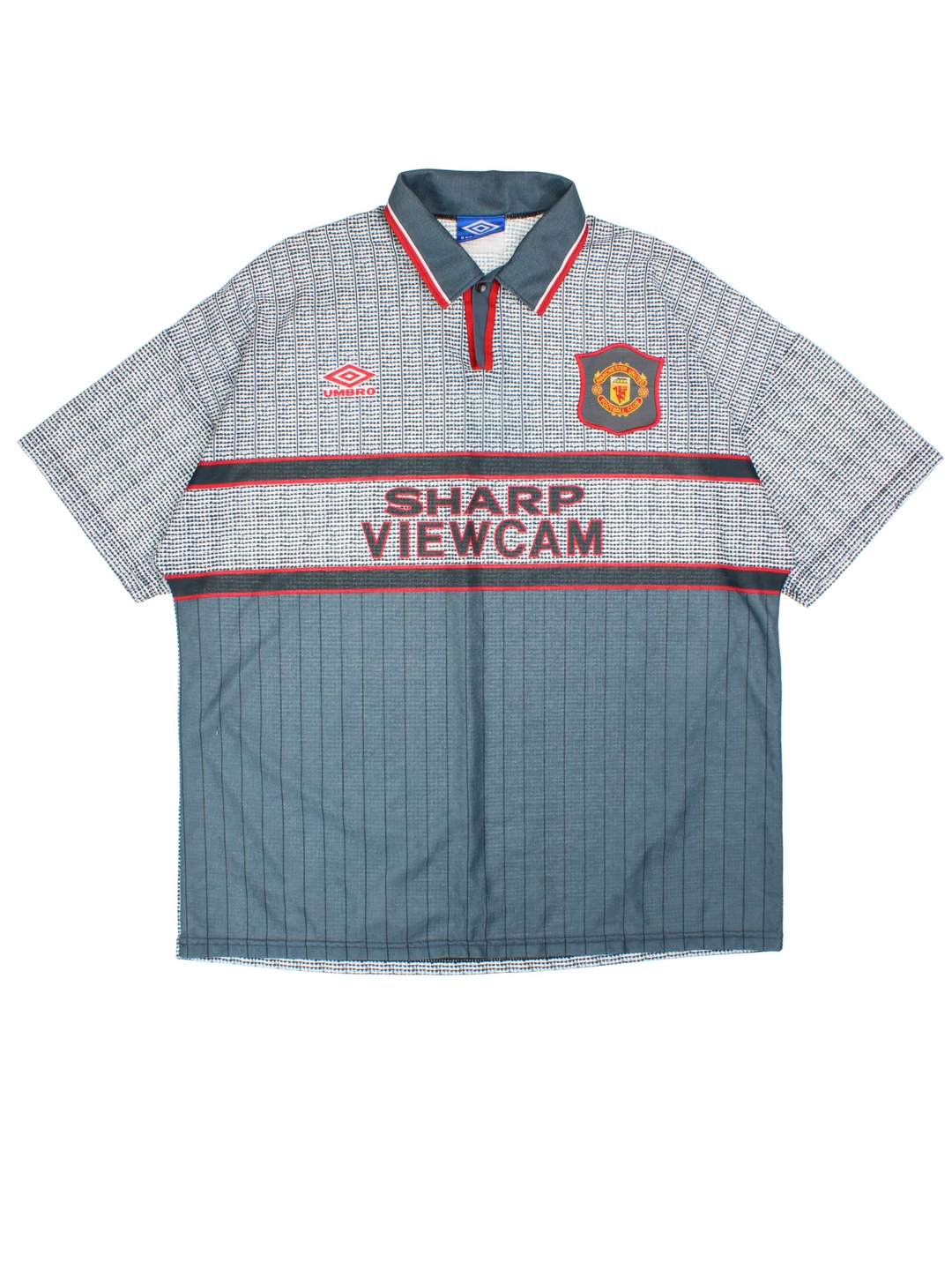 Vintage 1995-96 Manchester United F.C x Umbro away shirt with embroidered badge