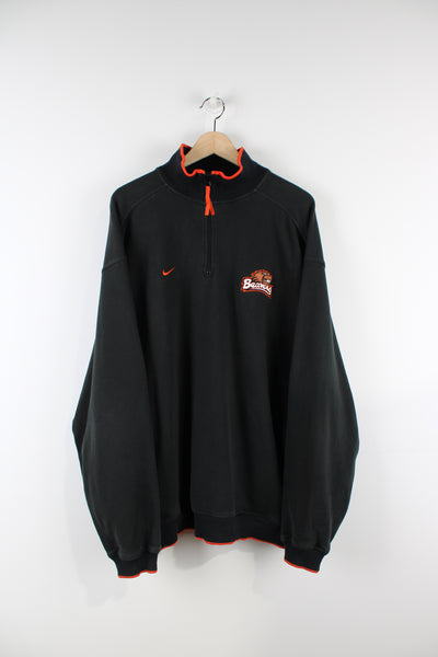 Vintage Nike Beavers, Oregon State University Hockey sweatshirt, quarter zip up with two side pockets and has embroidered logos. 