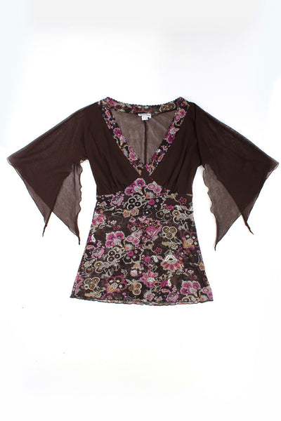 Y2K brown slightly sheer cami top with paisley style purple flower print design. Features ruffled open sleeves