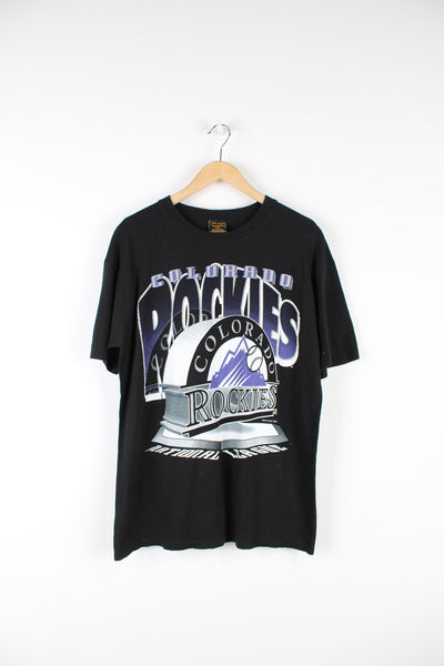 Vintage 1995 black Colorado Rockies t-Shirt. Made by Touch of Gold and is single stitch hem on the arms.   good condition  Size in Label:  Size L