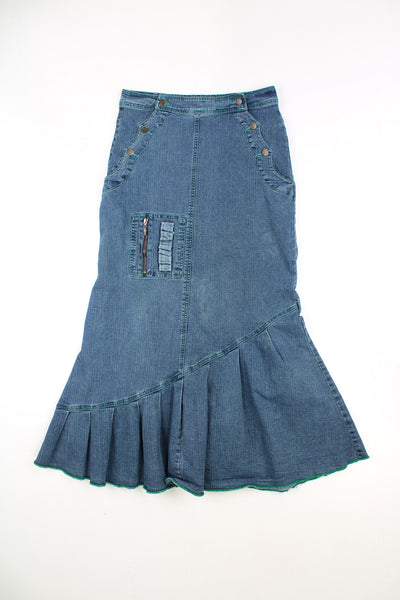 Y2K denim maxi skirt with ruffle hem, scalloped detailing and zip up pocket