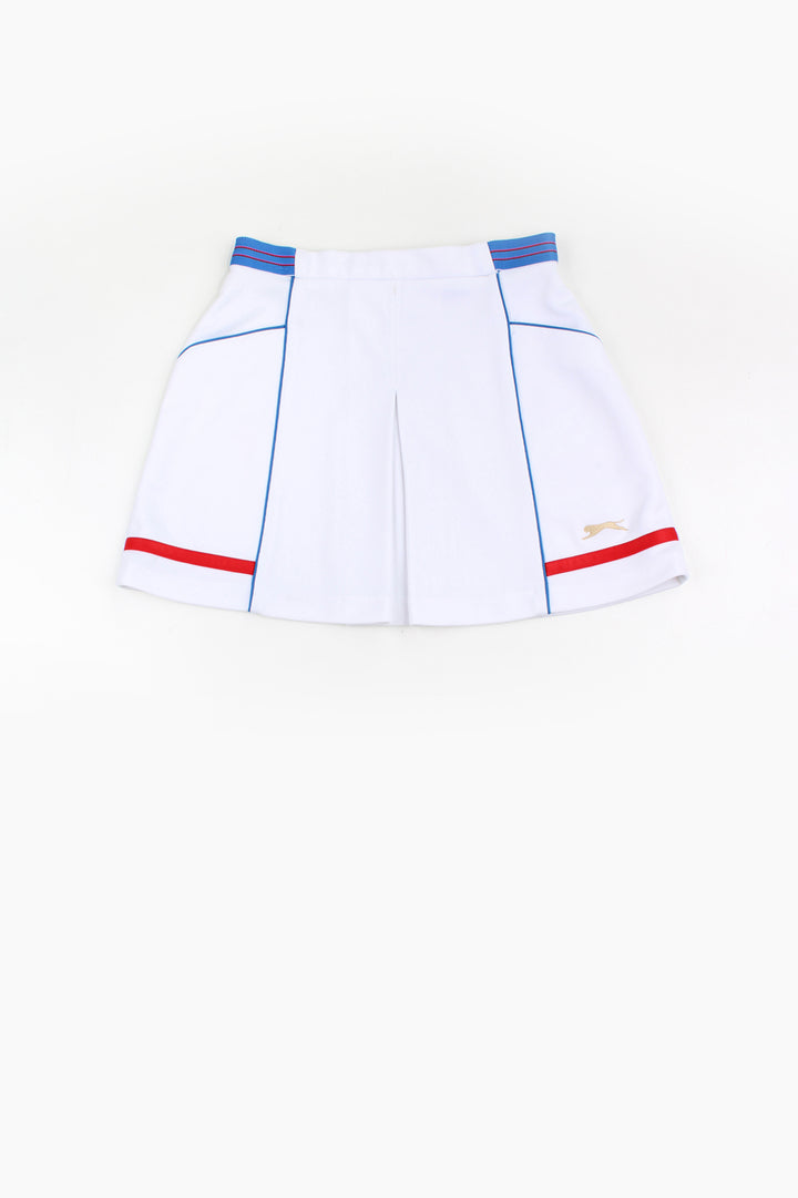 Vintage Slazenger Challenge 2000 Tennis white tennis skirt with embroidered golden logo on the hem