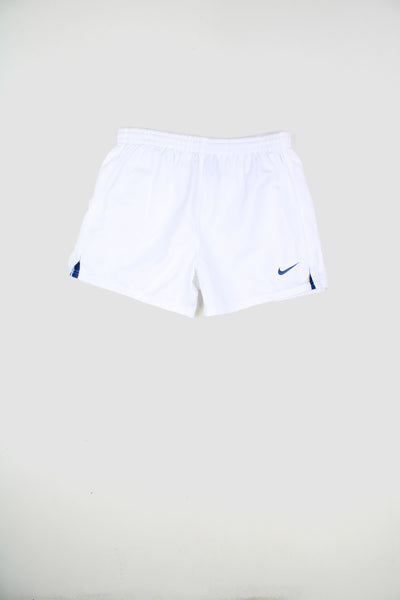 Nike Shorts in a white colourway, adjustable waist, 100% cotton, and has the swoosh logo embroidered on the front and back
