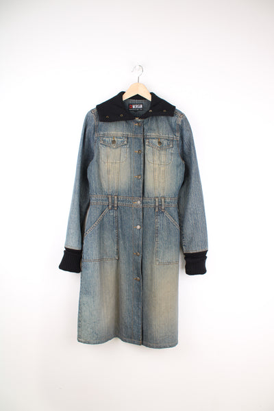 2000's full length/maxi button up denim coat by Morgan, features multiple pockets, quilted lining and elasticated cuffs and collar 