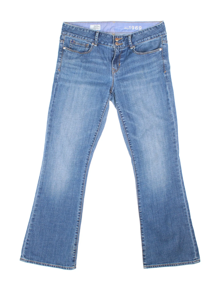 Y2K GAP Low Rise Flared Jeans in blue colourway with multiple pockets and contrast stitching.