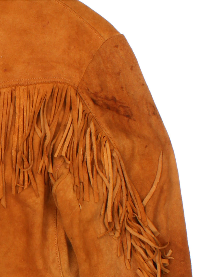 Vintage 60's Western Style Fringe Jacket in a brown colourway. Button down front with double pocket and open collar.