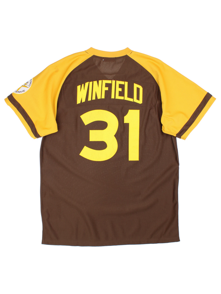 1978 San Diego Padres MLB Mitchell & Ness Jersey in brown with yellow accents, embroidered team logos on the front and sleeves and no.31 Winfield on the back.