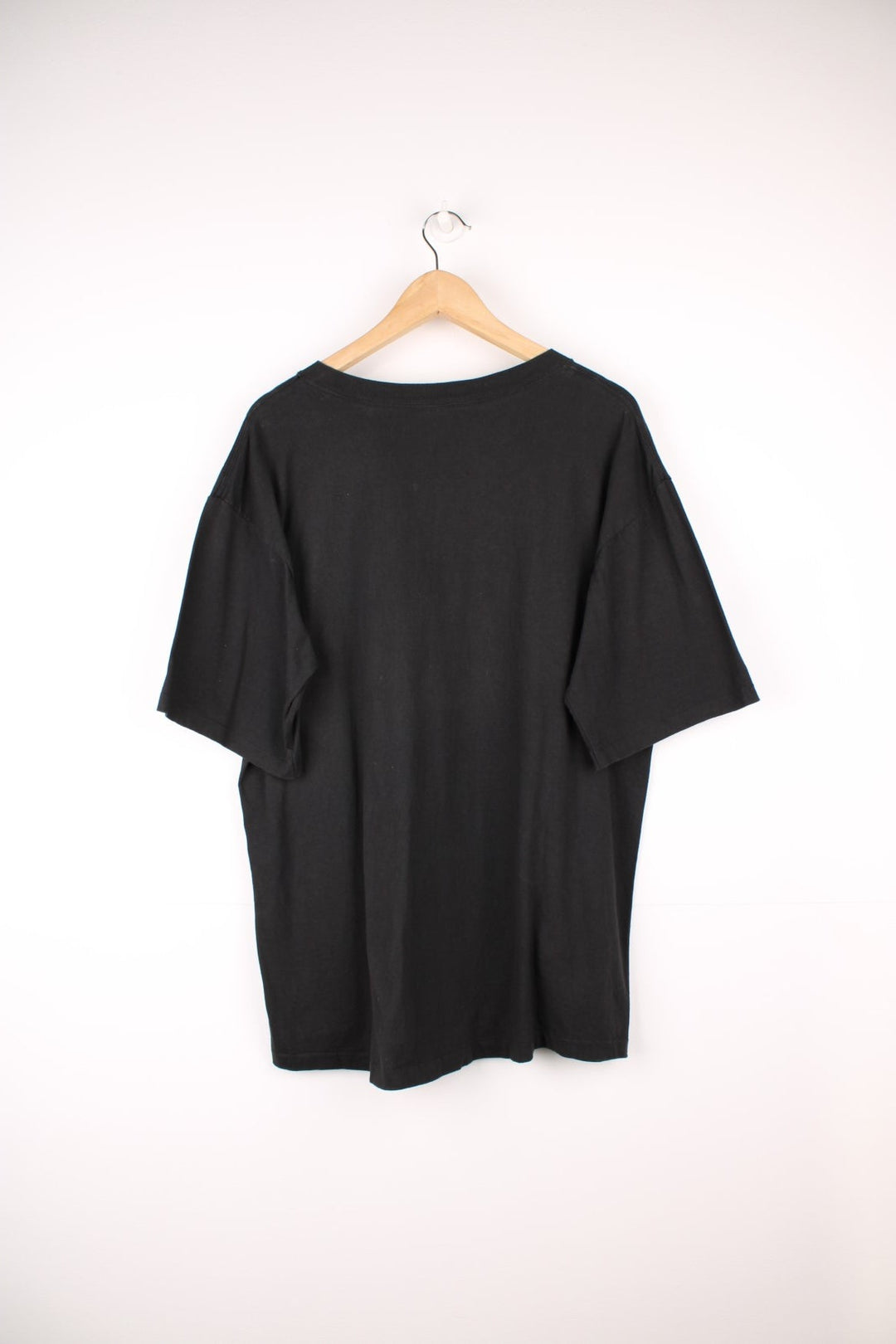 Kansas City Chiefs Salem Sportswear T-Shirt in a black colourway with the logo and spell out printed on the front.