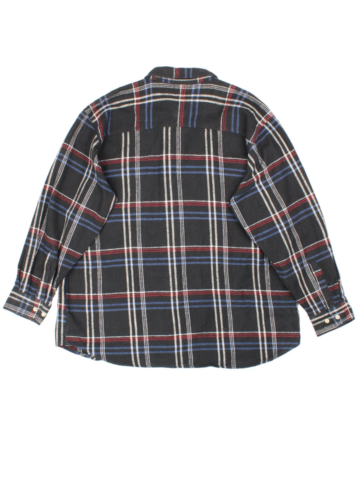 Vintage Dickies Flannel Shirt in a black colourway, button up and has double chest pockets with the logo embroidered on the front.