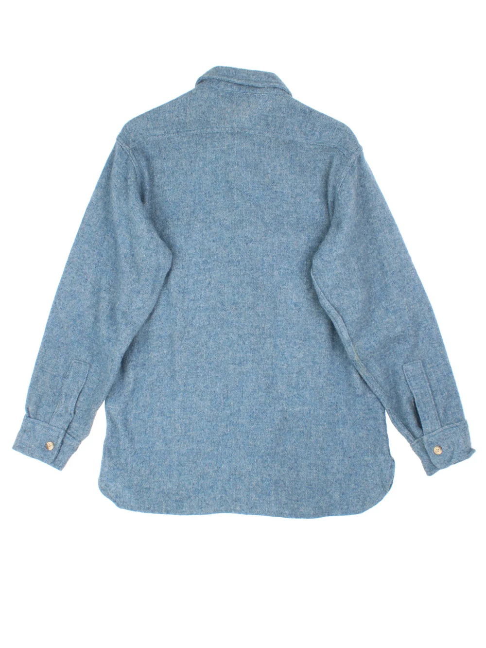 Woolrich Shirt in a blue colourway. Full button up with two pockets on the front.