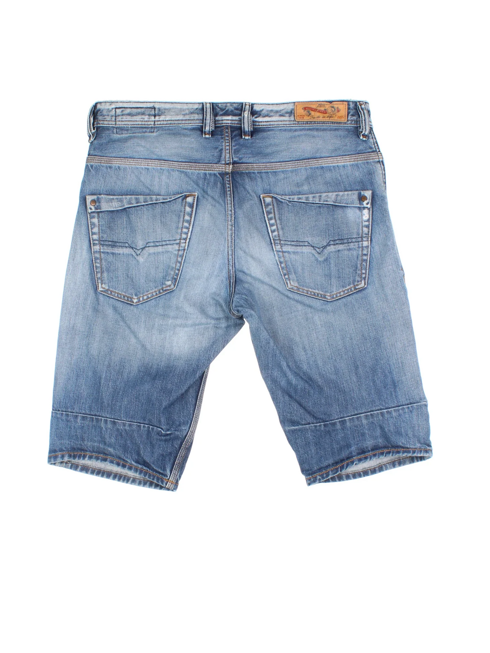 Vintage Diesel Jorts in blue colourway with multiple pockets and the logo embroidered on the front/back.