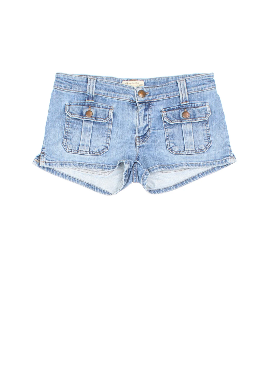 Vintage Y2K shorts in blue colourway with multiple pockets and embroidered brand patch on back.