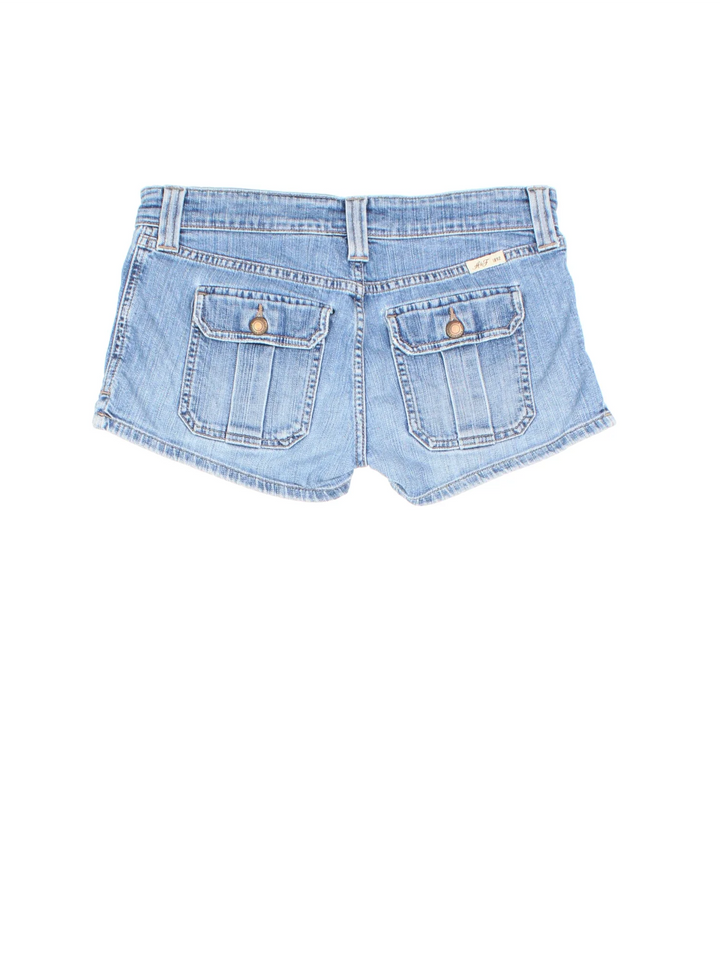 Vintage Y2K shorts in blue colourway with multiple pockets and embroidered brand patch on back.