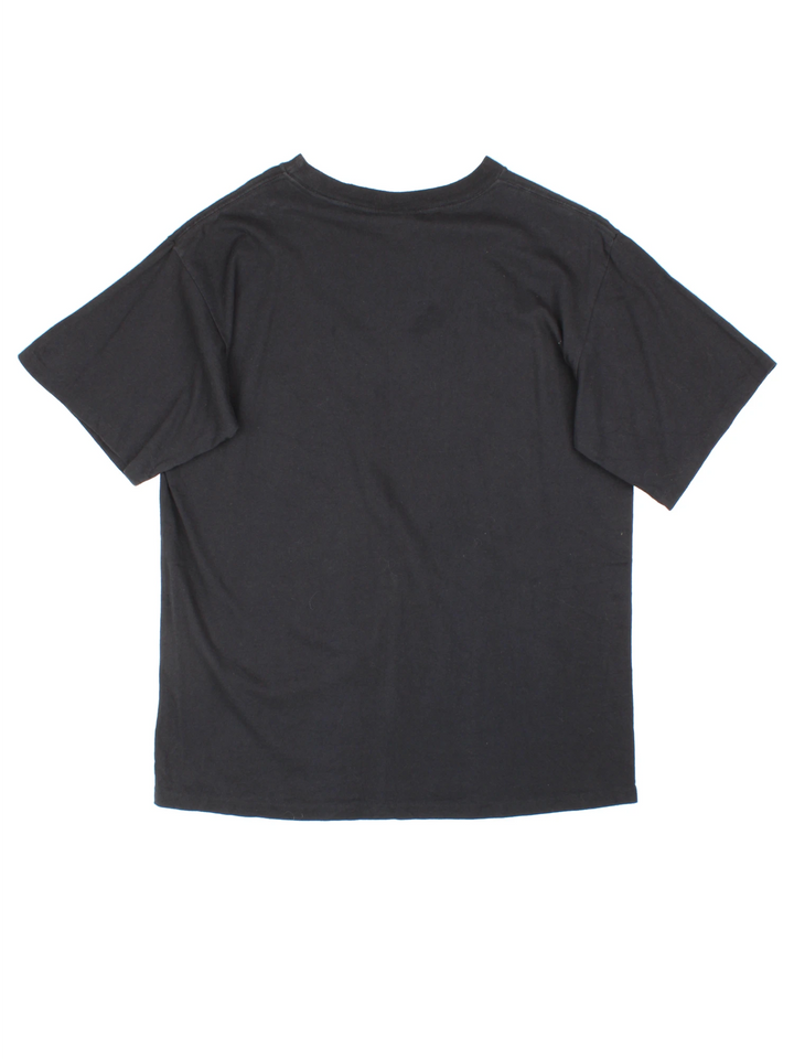 Vintage 90's 'Chicago Bulls Triple Threat' single stitch t-shirt features Michael Jordan, Scottie Pippen and Horace Grant printed graphic on the front