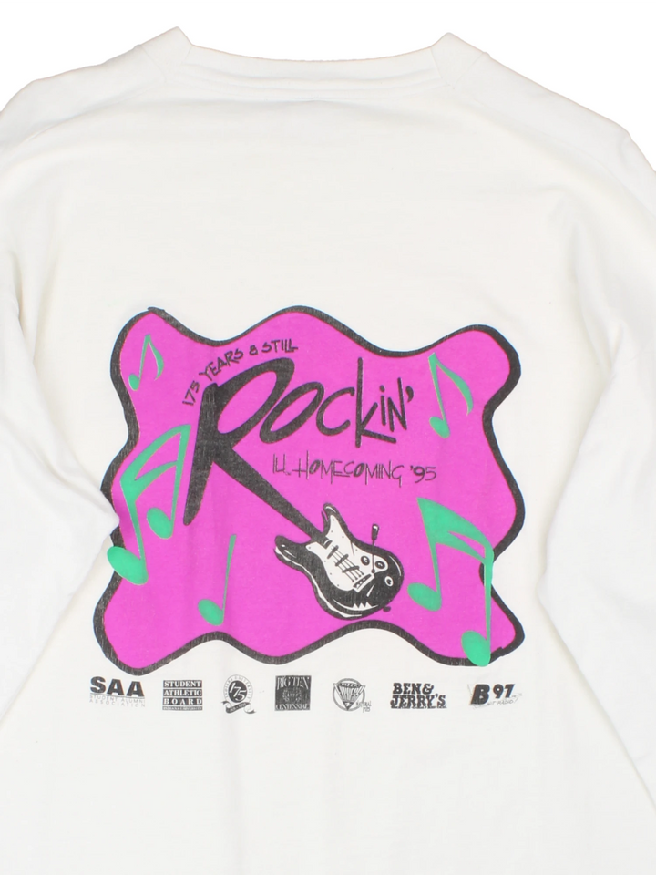 Vintage 1995 "Rokin' Homecoming" long sleeve top, features printed spell-out graphic on the front and back