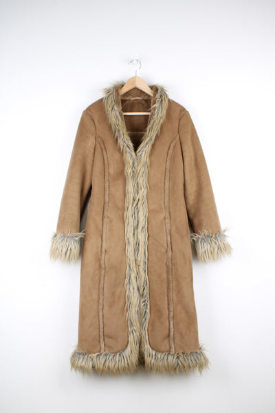 Y2K Next faux suede coat with faux fur trim. Closes with hook and eye fastenings.