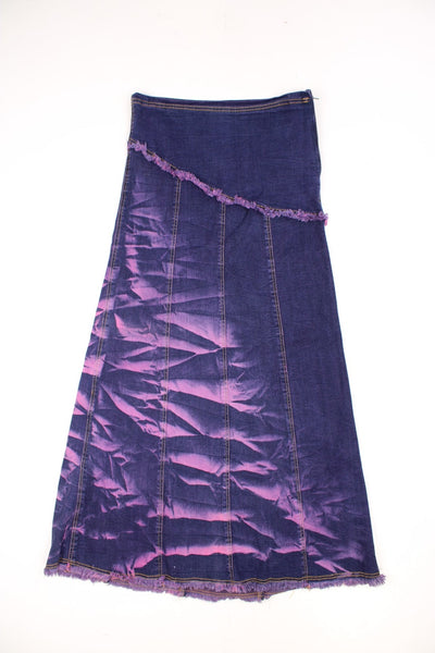 Richly, two toned pink and purple denim maxi skirt with frayed hem, frayed detail on the front, and zip fastening on the side.