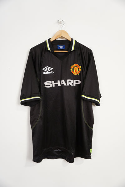Black Manchester United FC 1996-98 Home shirt