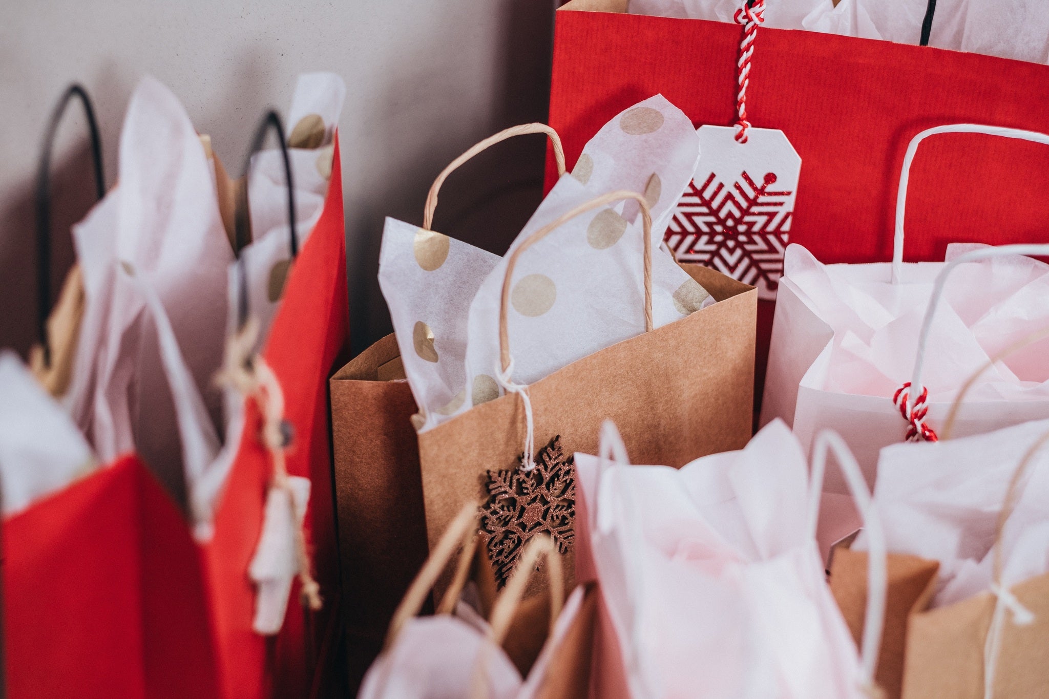 Why Vintage Clothing Makes the Perfect Christmas Present