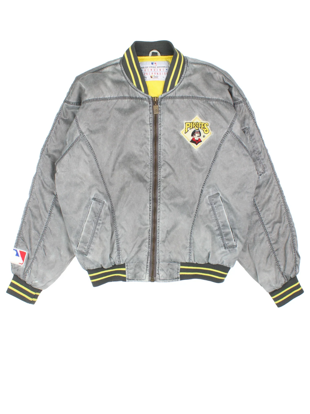 Pittsburgh Pirates MLB Bomber Jacket in a grey colourway. Zips up and has side pockets, insulated lining, contrast stitching detailng all over and has the logo embroidered on the front and spell out on the back.