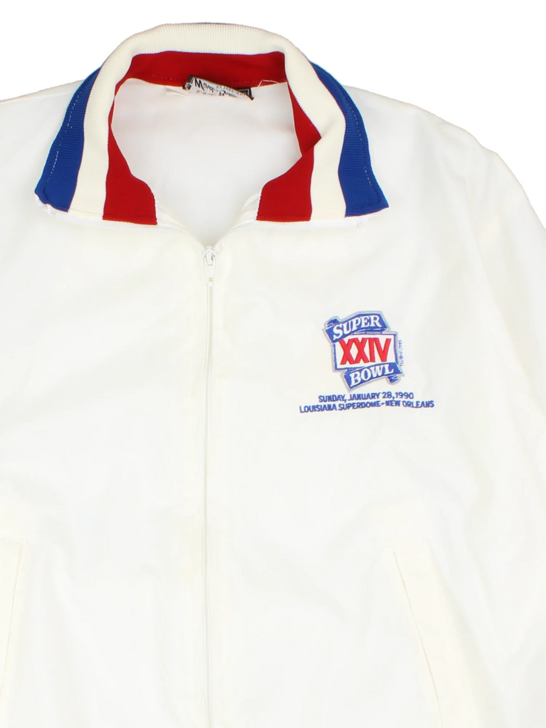 1990 NFL Super Bowl Nylon Jacket in a white colourway. Zips up and has side pockets, and the logo embroidered on the front.