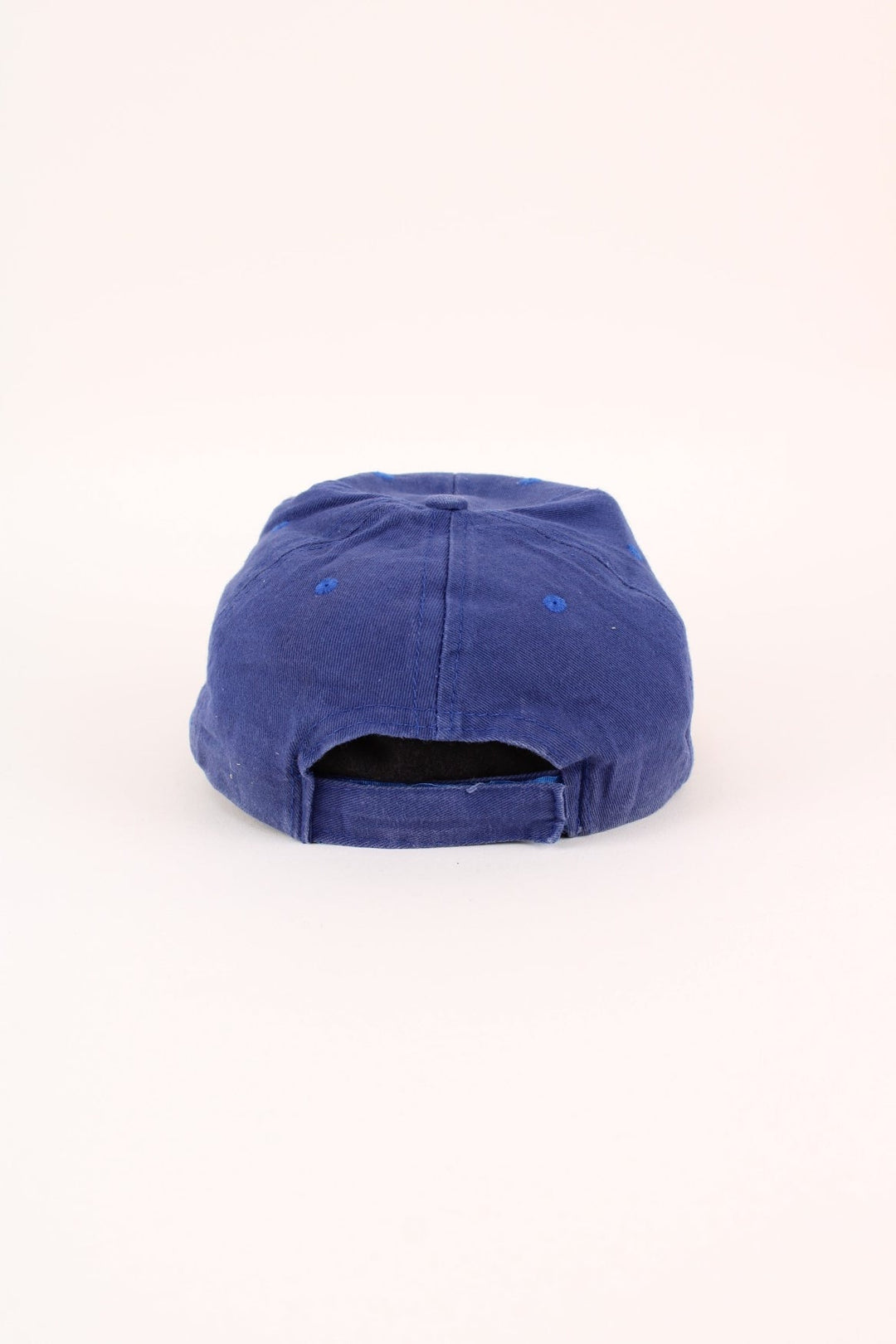 Vintage Bud Light Cap in a blue colourway with the logo embroidered on the front, and has adjustable velcro strap at the back.