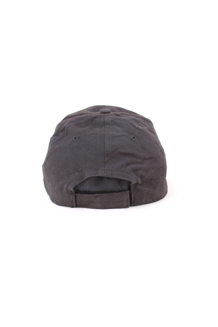 Bud Light NFL Cap in a black colourway with the logo embroidered on the front, and has adjustable velcro strap at the back.