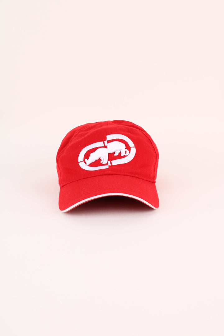 Ecko Cap in a red colourway with the logo embroidered on the front, and has spandex stretch lining.
