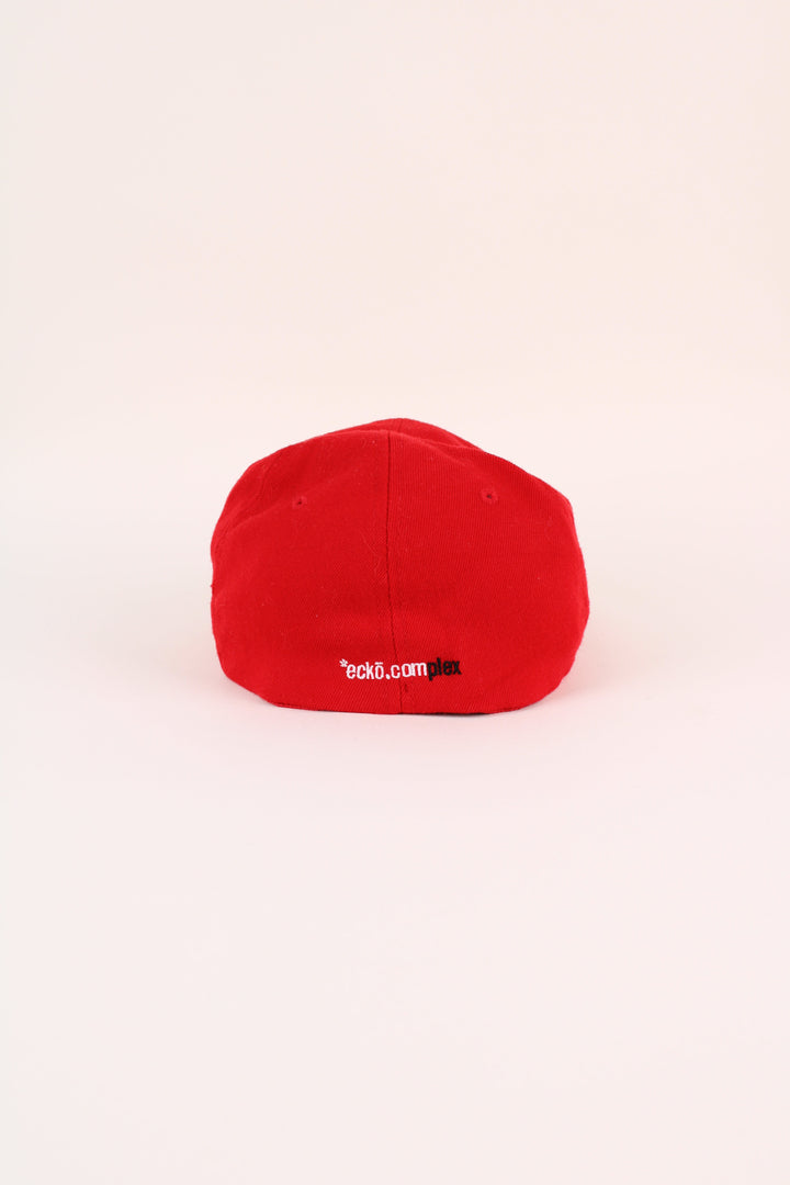 Ecko Cap in a red colourway with the logo embroidered on the front, and has spandex stretch lining.