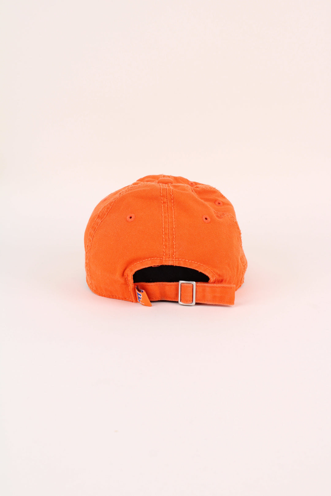 Vintage Florida Gators Cap in a orange colourway with the logo embroidered on the front, and has adjustable strap at the back.