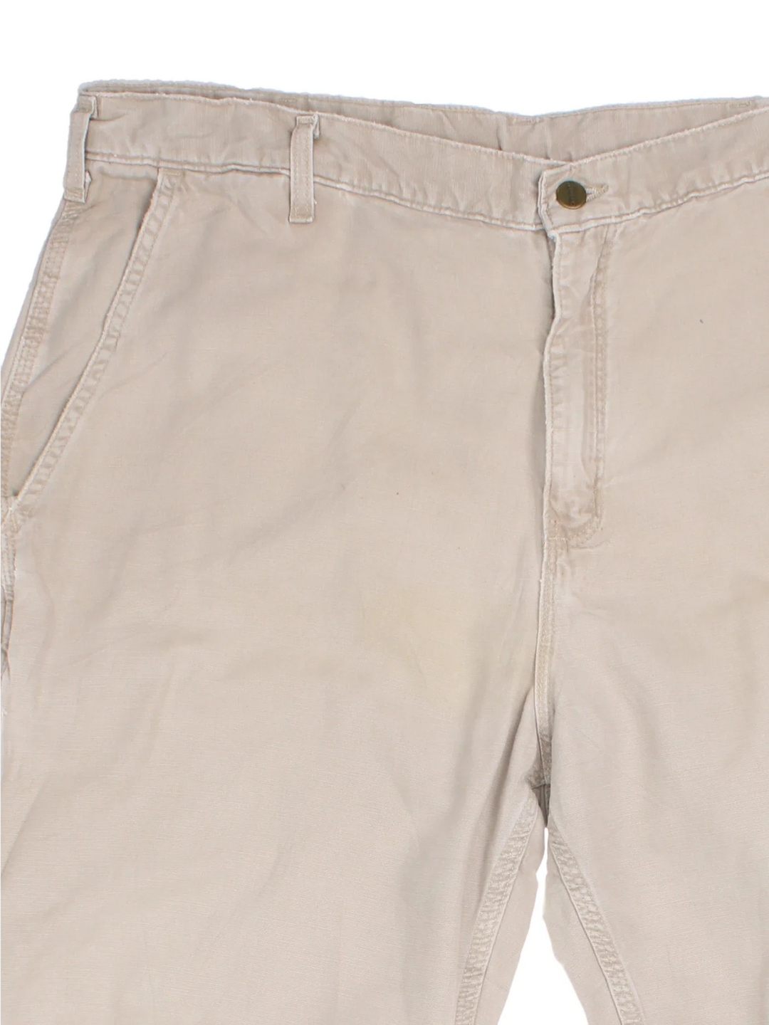 Carhartt Trousers in a tan colourway with multiple pockets and the logo embroidered on the back.