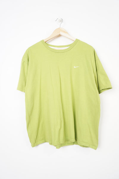 00s Nike green t-shirt with white embroidered swoosh logo on the chest