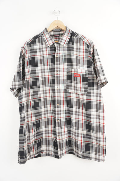 Vintage black Dickies checkered button up shirt with short sleeves