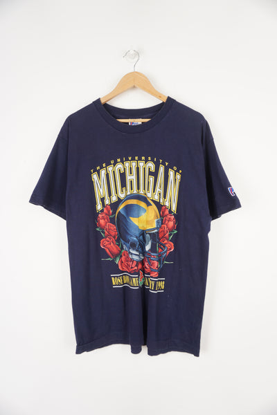 Navy blue University of Michigan - Rose Bowl Game 1st of January 1998 commemorative t-shirt. Made by Pro Player.   good condition - some light cracking to the printed graphic (please see photos)