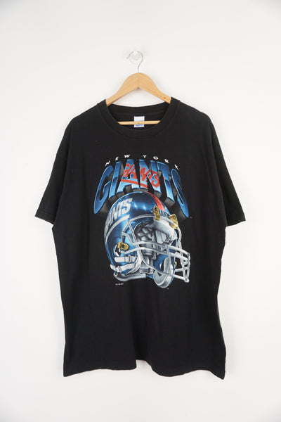 Vintage NFL New York Giants black t-shirt with printed Giants graphic on the chest.