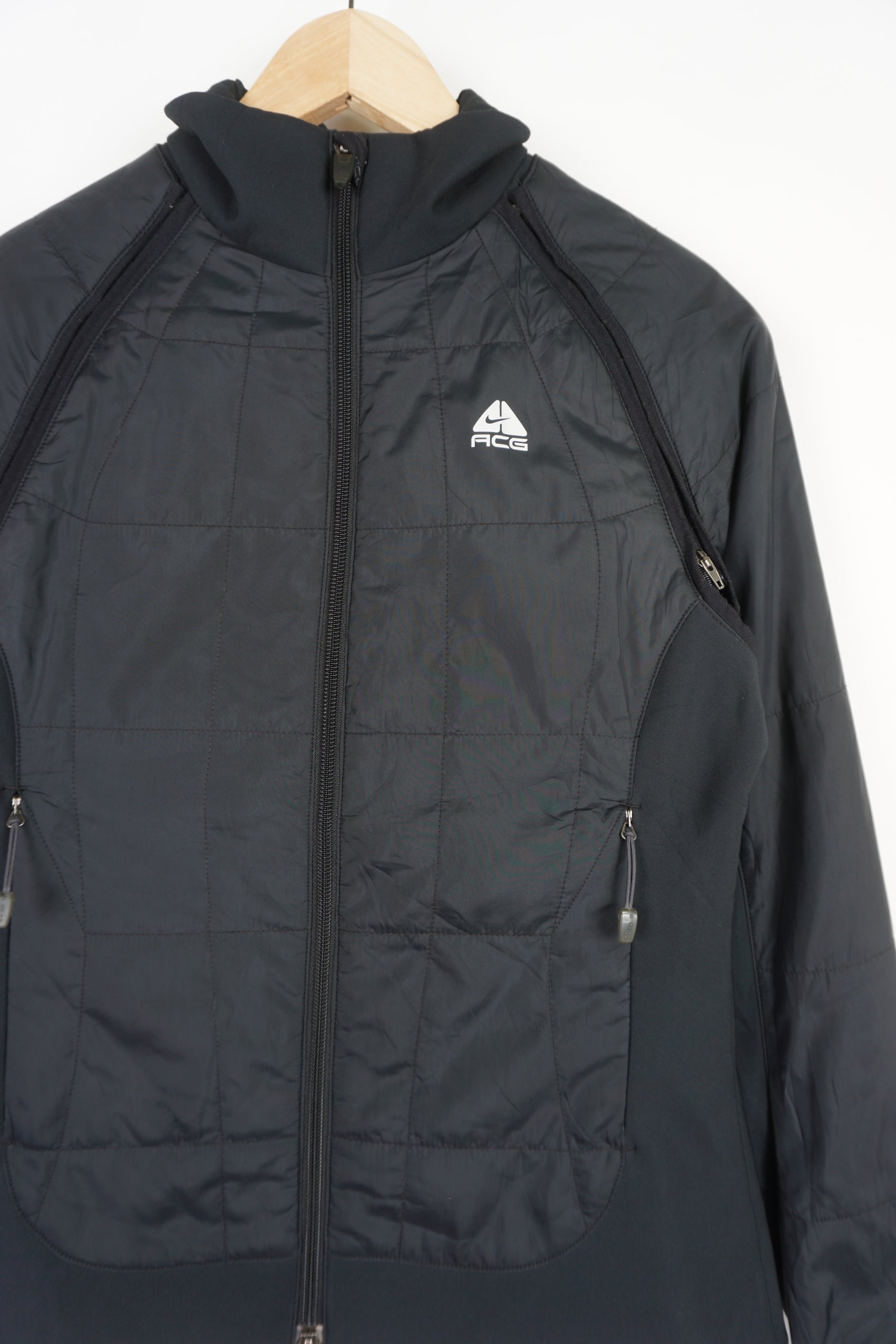美品 NIKE ACG ボンバージャケット 裏フリース 黒 L Nike ACG Jacket (Size S) – VintageFolk