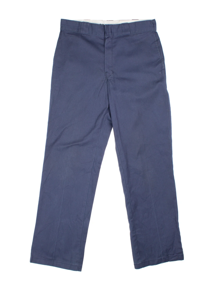 Dickies 874 Trousers in blue colourway with pockets and the logo embroidered on the back.