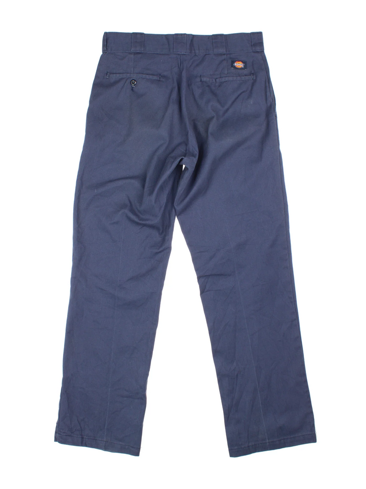 Dickies 874 Trousers in blue colourway with pockets and the logo embroidered on the back.