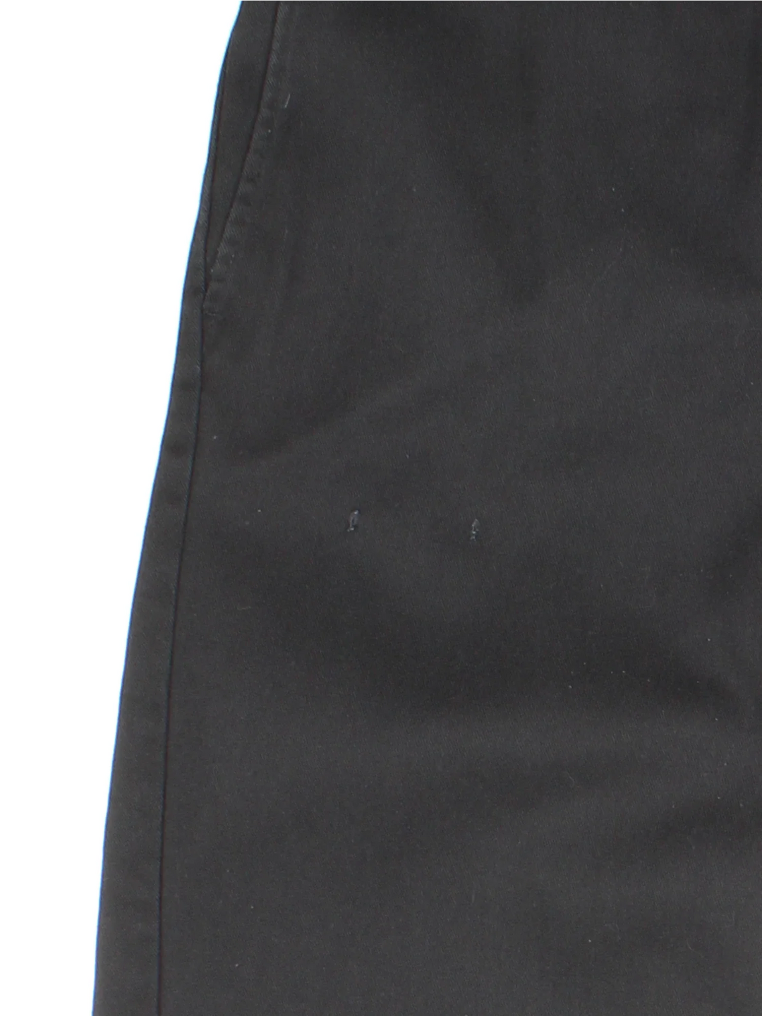 Dickies 874 Trousers in black colourway with pockets and the logo embroidered on the back.