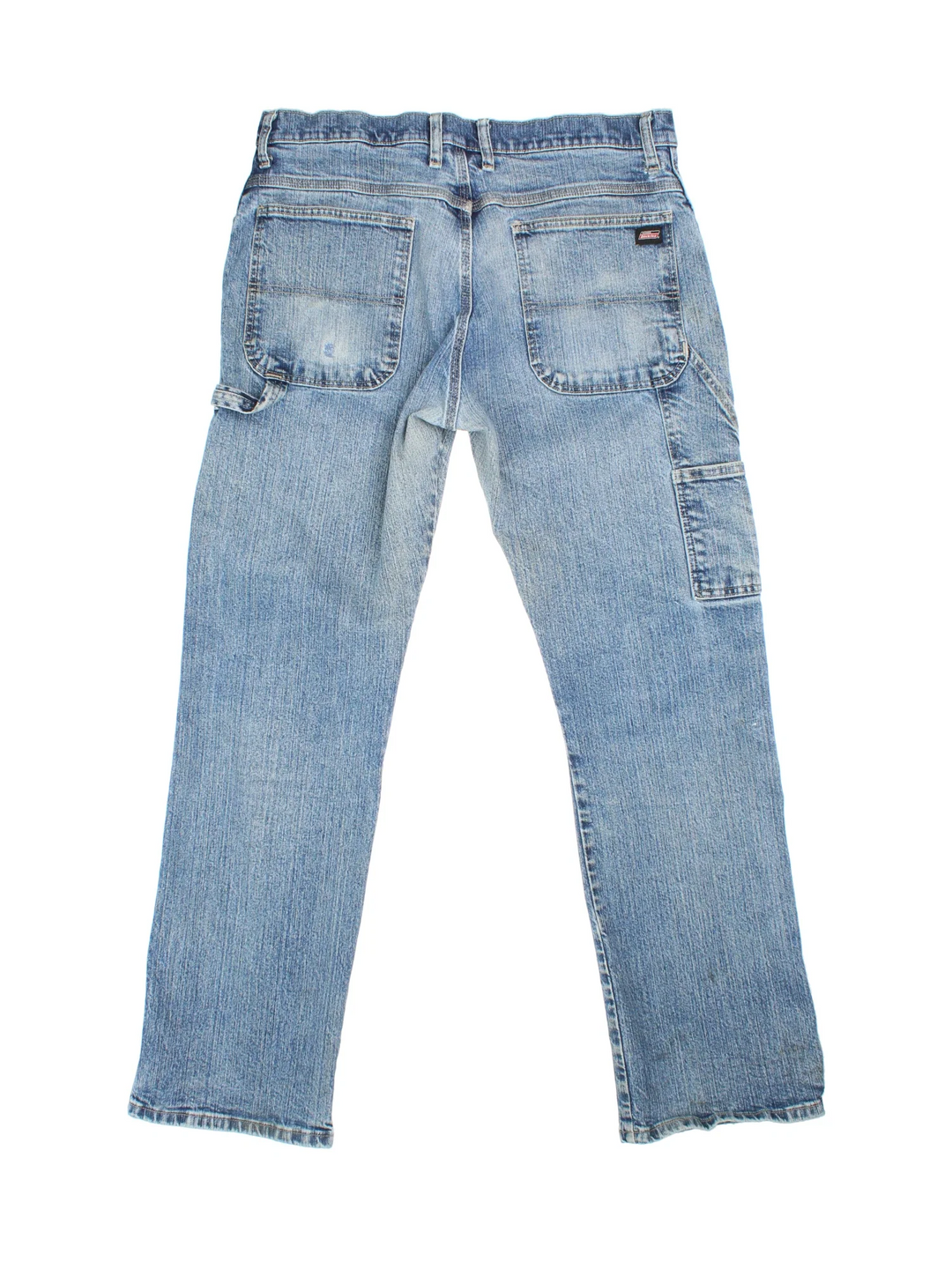 Dickies Jeans in blue colourway with multiple pockets and the logo embroidered on the back.