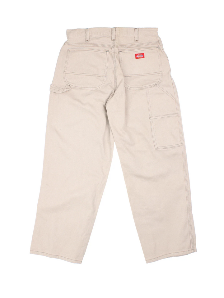 Dickies Carpenter Trousers in tan colourway with multiple pockets and the logo embroidered on the back.