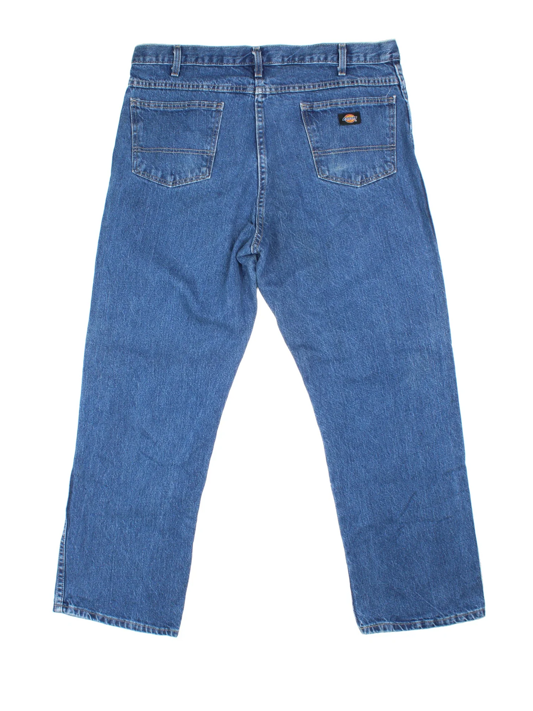 Dickies Jeans in blue colourway with multiple pockets and the logo embroidered on the back.