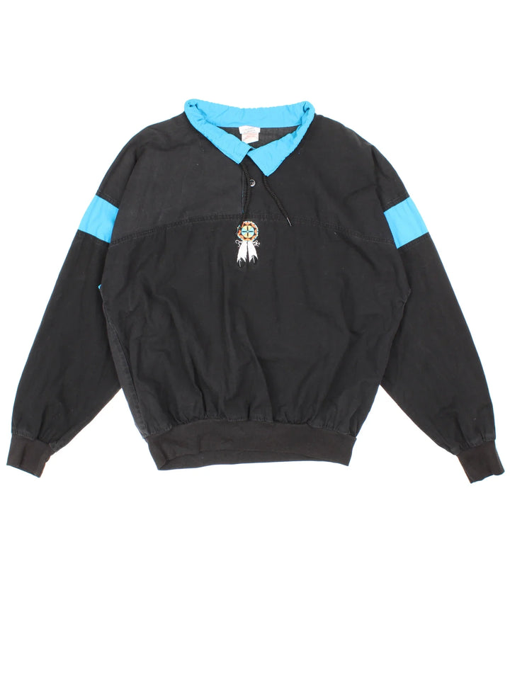 Vintage 1993 Jocky Mountain Windbreaker in a black colourway. Features contrast collar/panelling, and graphic embroidered on the front/printed on the back.