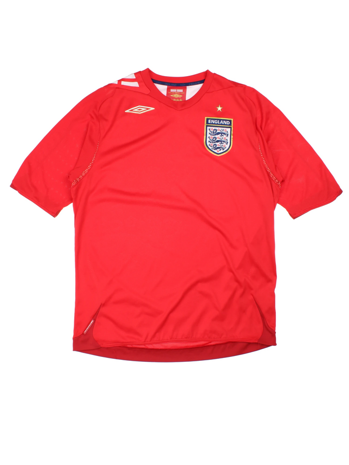 England 2006-08 Umbro Football Shirt (Size L)