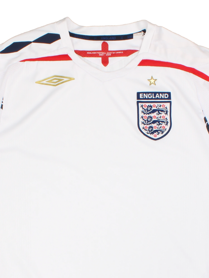 England 2007-09 Umbro Football Shirt (Size L)