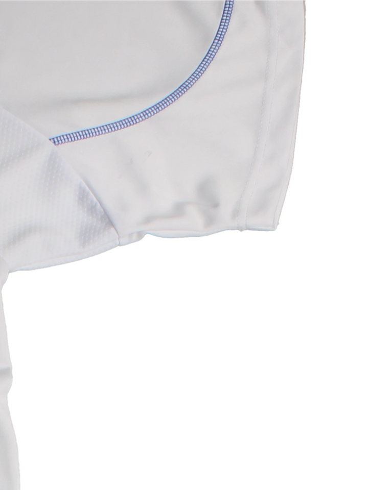 Vintage Bury FC 2012/13 Football Shirt in the white and blue home kit colourway, features embroidered logo and badge on the front, and on the back has Morley number 40 printed alongside team signatures.