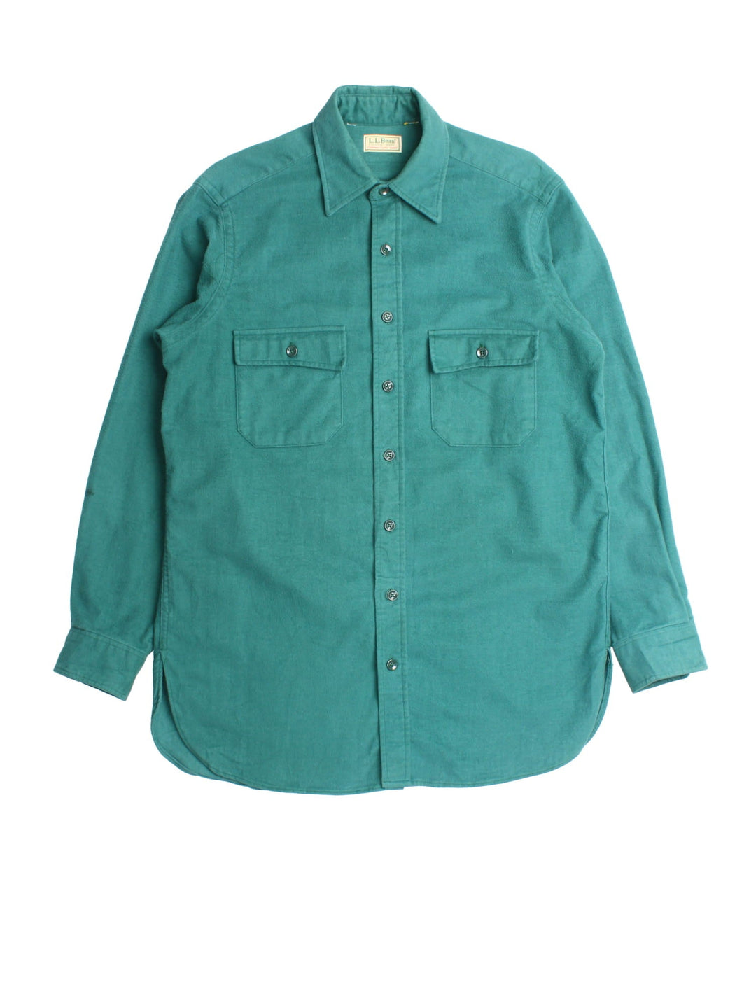 L.L Bean Shirt in a green colourway, button up with front patch pockets.