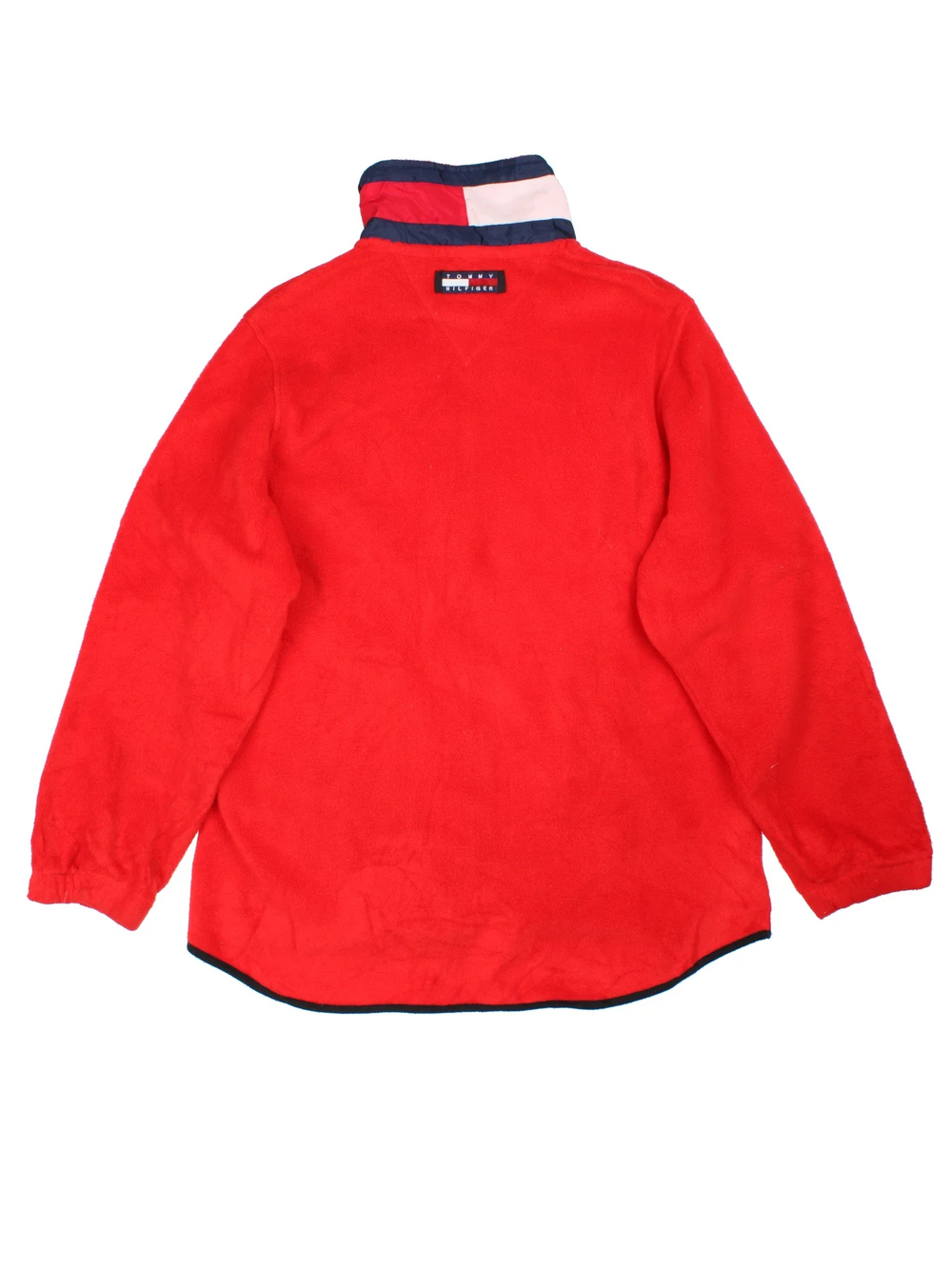 Tommy Hilfiger Fleece in a red colourway. Zips up and has side pockets, and the logo embroidered on the front, back and around the collar.